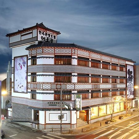 Jeonju Hanok Taejogung Hotel Exterior photo