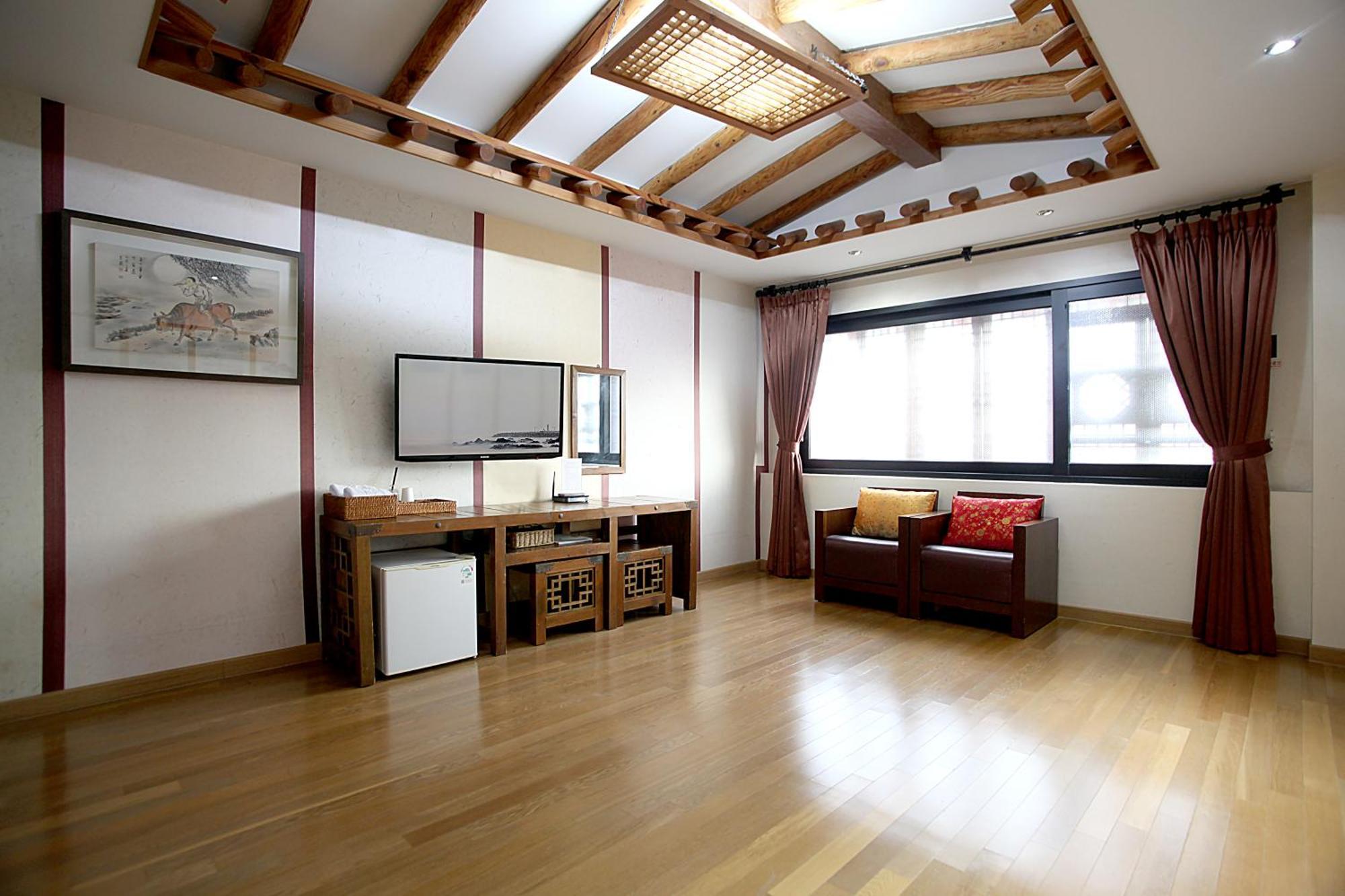 Jeonju Hanok Taejogung Hotel Room photo